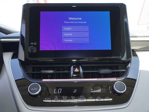 Used 2026 Toyota Corolla LE FWD image 16