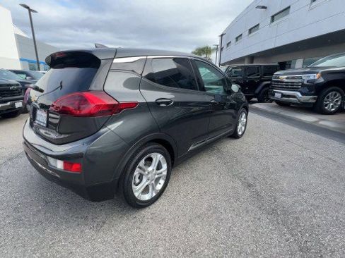Used 2020 Chevrolet Bolt LT image 8