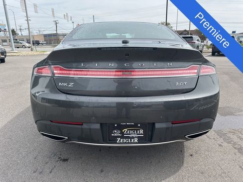 Used 2017 Lincoln MKZ Premiere FWD image 5