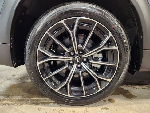Certified 2025 MAZDA CX-70 Plug-In Hybrid w/ Premium Plus image 30