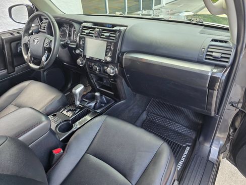 Used 2020 Toyota 4Runner TRD Off-Road Premium AWD/4WD image 24