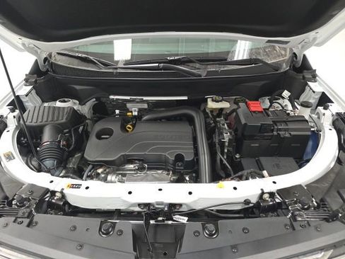 New 2026 Chevrolet Equinox LT w/ Safety and Technology Package image 30