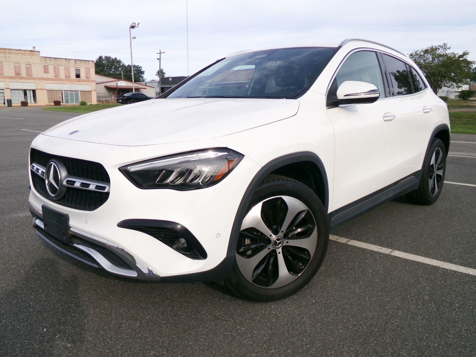 Used 2025 Mercedes-Benz GLA 250 image 1