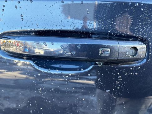 Used 2023 Chevrolet Tahoe LT w/ LT Signature Package image 48