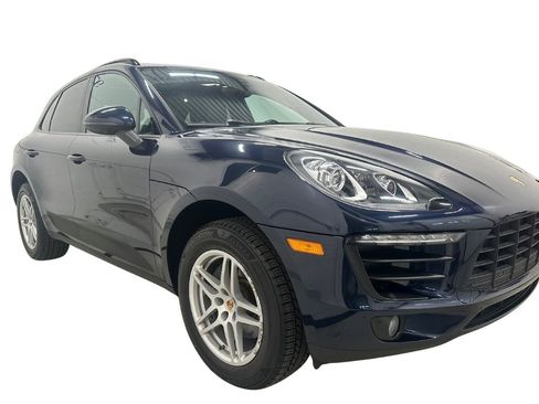 Used 2018 Porsche Macan image 3