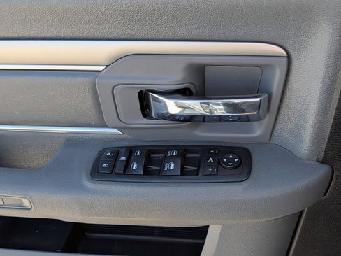 Used 2019 RAM 1500 Lone Star AWD/4WD image 22