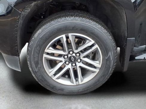 Used 2021 Chevrolet Colorado W/T w/ Custom Special Edition image 10