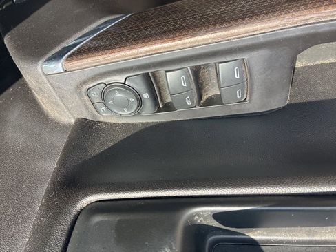 Used 2020 Chevrolet Silverado 1500 RST w/ Texas Edition image 7