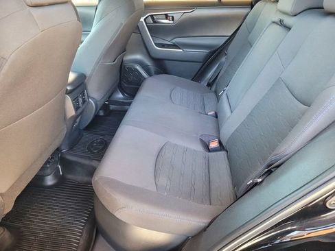 Certified 2022 Toyota RAV4 SE w/ Convenience Package AWD/4WD image 18