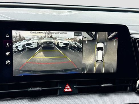 Used 2024 Kia Sportage SX image 16