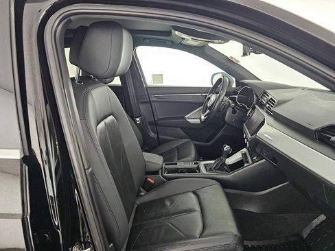Used 2021 Audi Q3 2.0T Premium w/ Convenience Package AWD/4WD image 10