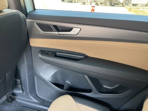 New 2025 Volkswagen Atlas Cross Sport SE image 14