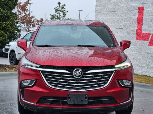 Used 2023 Buick Enclave Essence w/ Experience Buick Package image 2