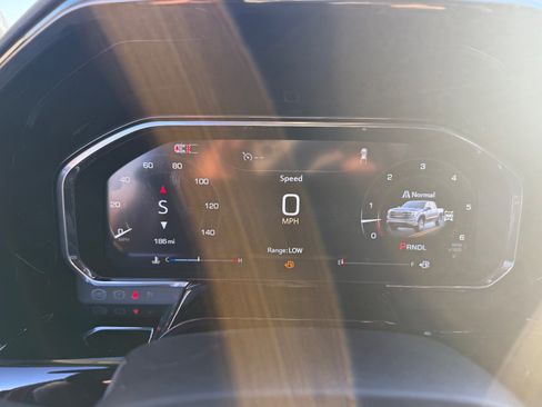 New 2026 GMC Sierra 1500 Elevation image 18