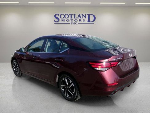Used 2024 Nissan Sentra SV FWD image 8