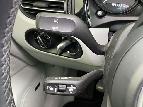 Certified 2023 Porsche Macan S image 42