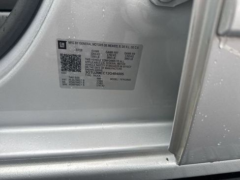 Used 2018 GMC Sierra 1500 SLE w/ SLE Value Package AWD/4WD image 30