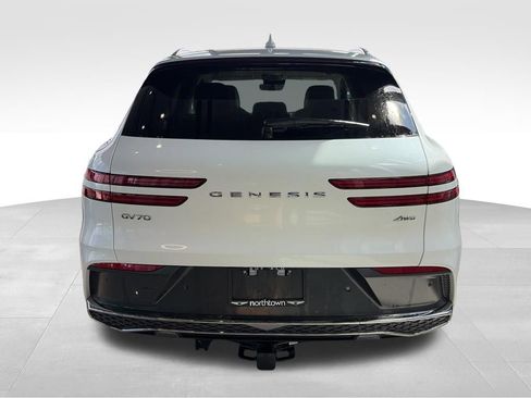 New 2026 Genesis GV70 2.5T Select AWD/4WD image 8