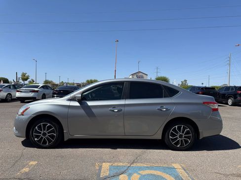 Used 2014 Nissan Sentra SV FWD image 6