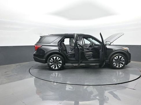 New 2026 Ford Explorer Platinum w/ LUX Leather Package AWD/4WD image 41