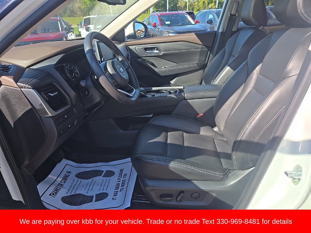 Used 2021 Nissan Rogue SL AWD/4WD image 9