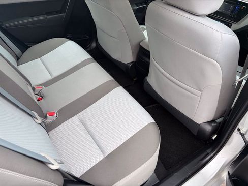 Used 2017 Toyota Corolla L FWD image 21