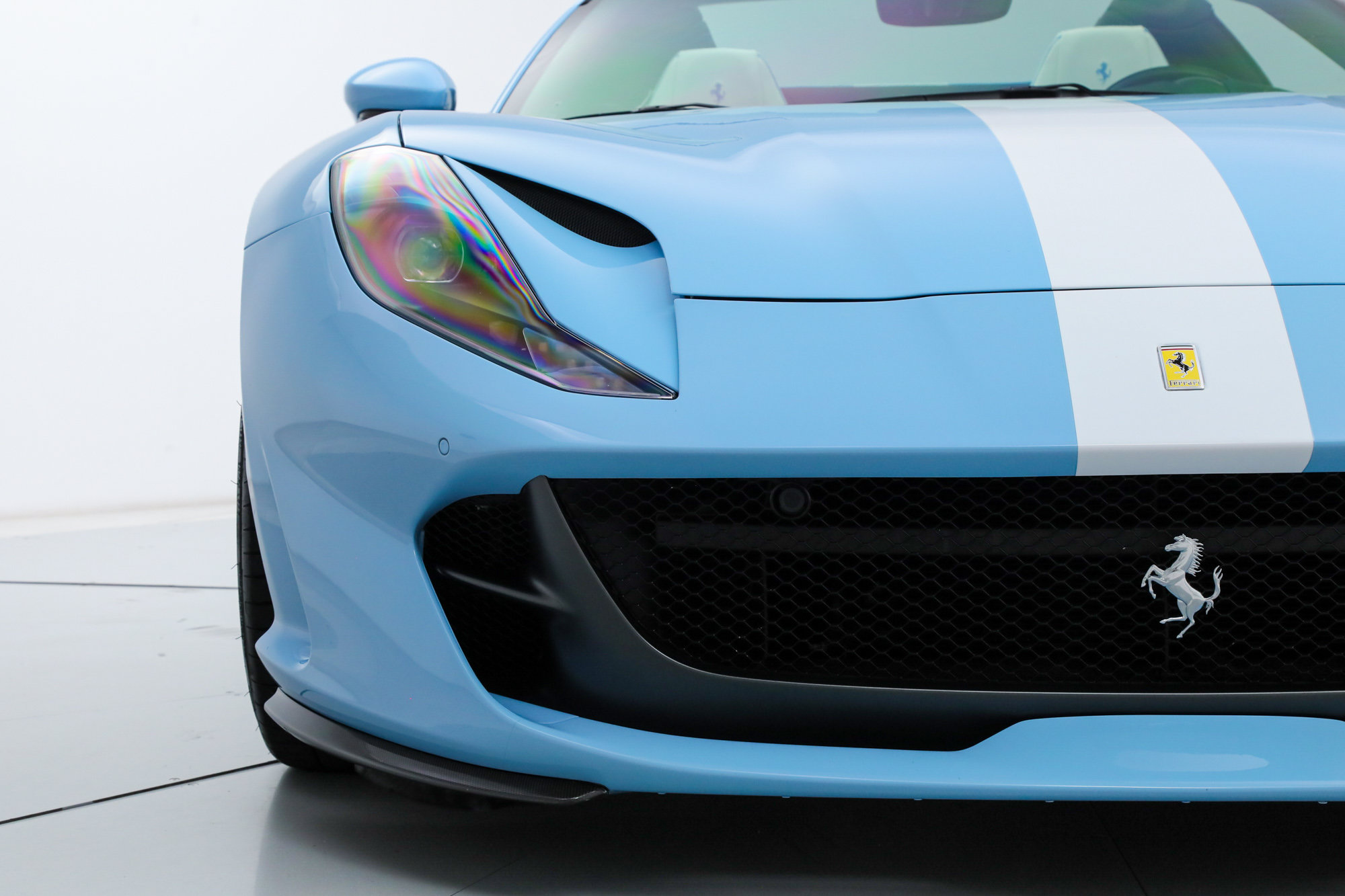 Certified 2023 Ferrari 812 GTS RWD image 17