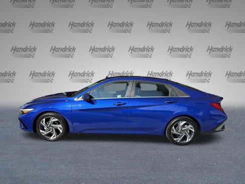 Used 2025 Hyundai Elantra SEL FWD image 6