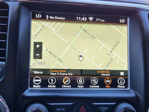 Used 2018 Jeep Grand Cherokee Limited w/ Luxury Group II AWD/4WD image 12
