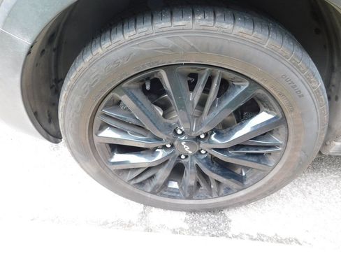 Used 2022 Kia Telluride SX w/ Towing Package FWD image 8