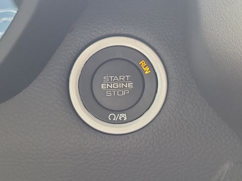 Used 2025 RAM 1500 Big Horn image 28