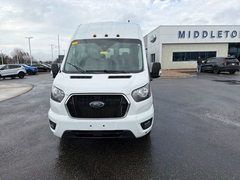 Used 2024 Ford Transit 350 XLT image 9