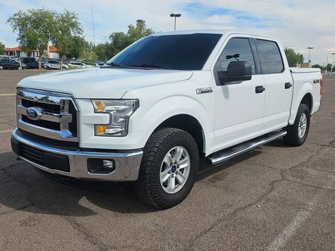 Used 2016 Ford F150 XLT AWD/4WD image 4