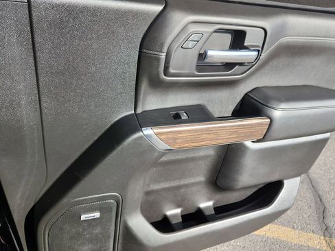 Used 2019 Chevrolet Silverado 1500 High Country image 15