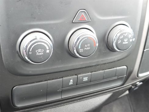 Used 2019 RAM 1500 Express w/ Express Value Package image 22