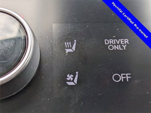 Used 2025 Hyundai Sonata Limited image 23