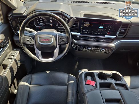 Used 2025 GMC Sierra 1500 SLT RWD image 14