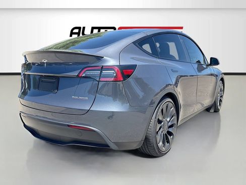 Used 2023 Tesla Model Y Performance AWD/4WD image 7