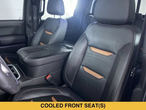 Used 2020 GMC Sierra 1500 AT4 w/ AT4 Premium Package AWD/4WD image 11