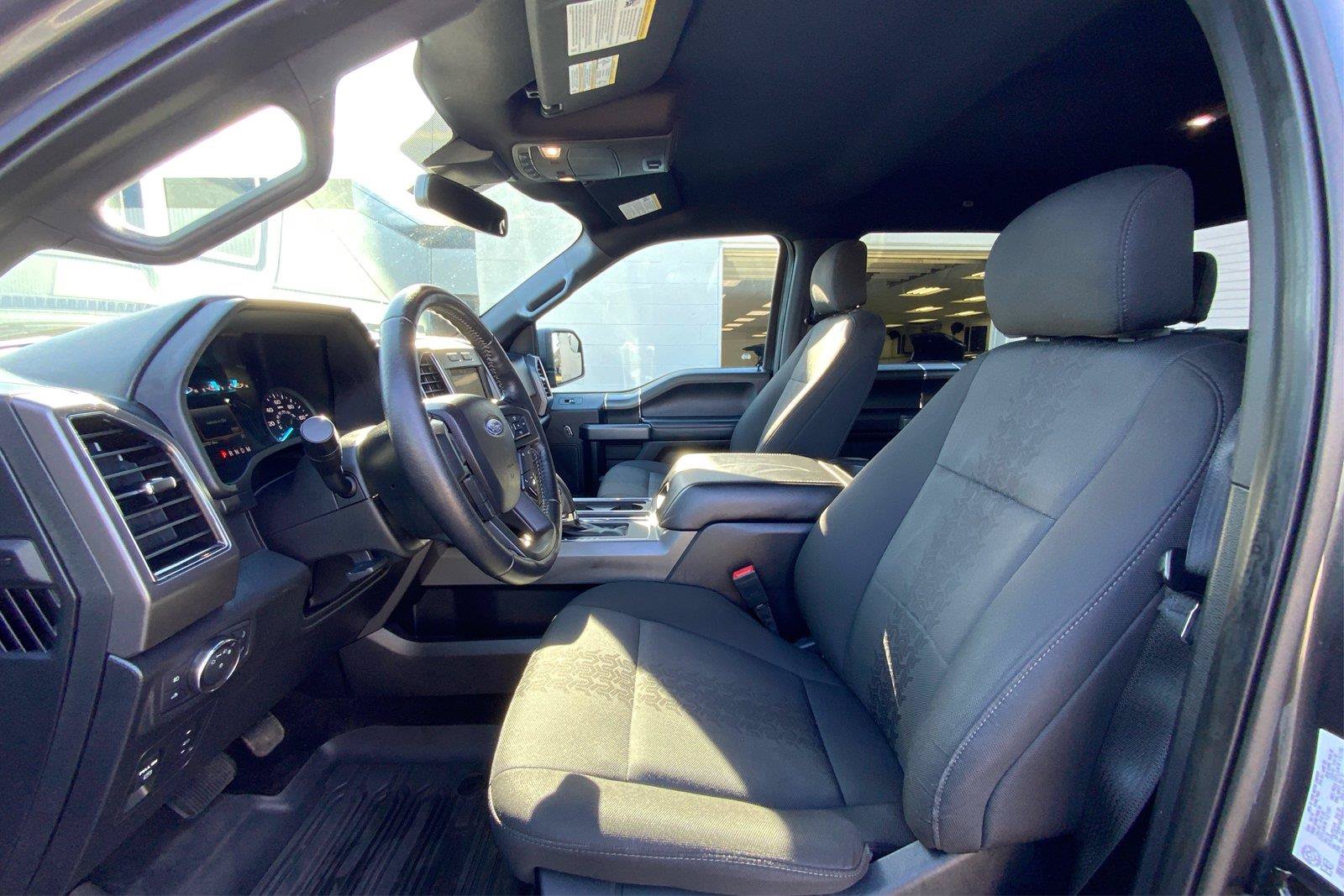 Used 2019 Ford F150 XLT w/ Equipment Group 302A Luxury AWD/4WD image 10