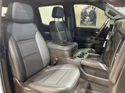 Used 2019 GMC Sierra 1500 Denali w/ Denali Ultimate Package image 21