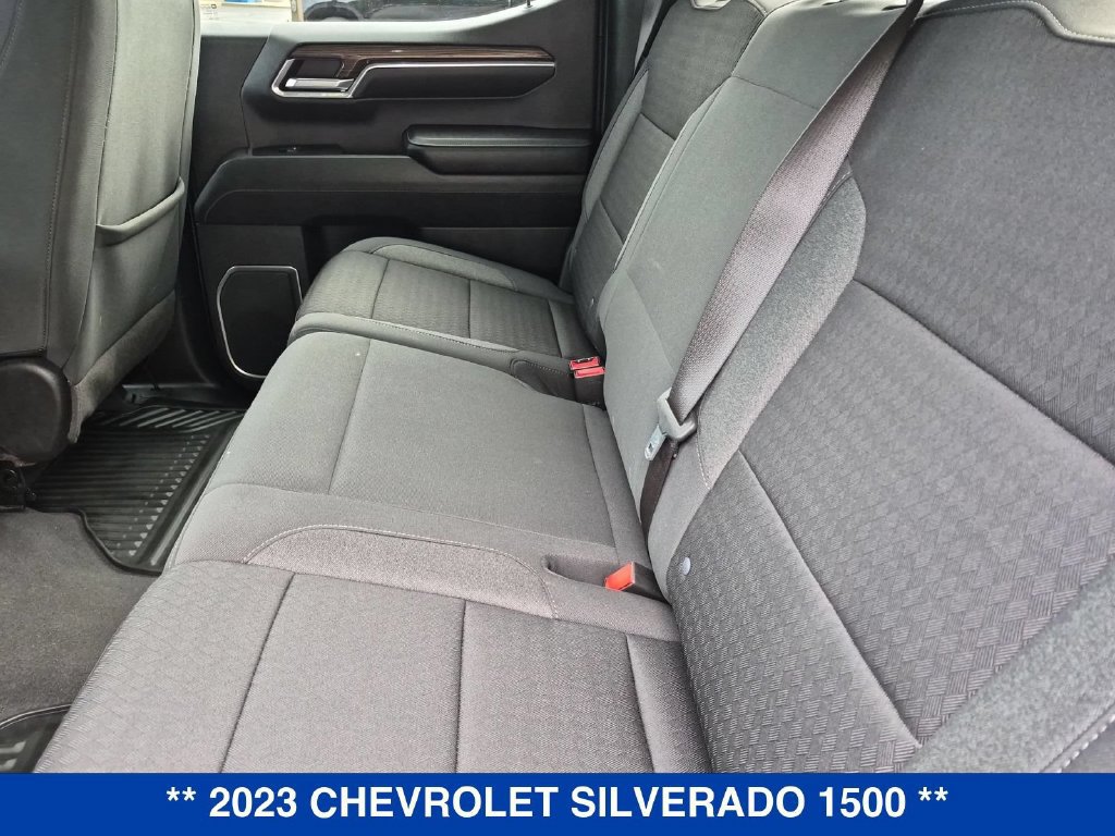 Used 2023 Chevrolet Silverado 1500 LT AWD/4WD image 16