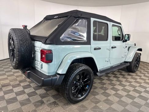 Used 2023 Jeep Wrangler Unlimited Sahara w/ Cold Weather Group image 3