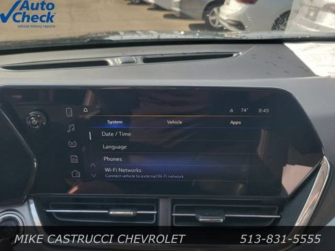 Used 2024 Chevrolet Trax LT FWD image 16