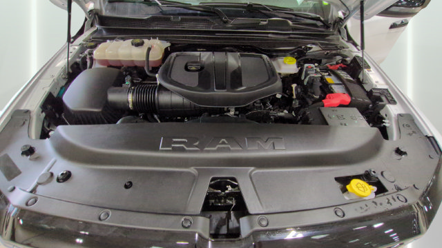 Used 2025 RAM 1500 Big Horn AWD/4WD image 30