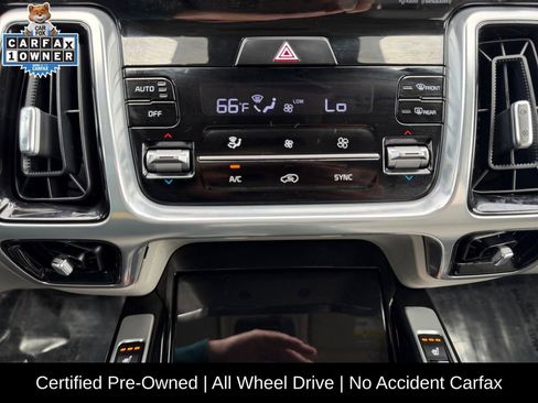 Certified 2023 Kia Sorento SX image 29