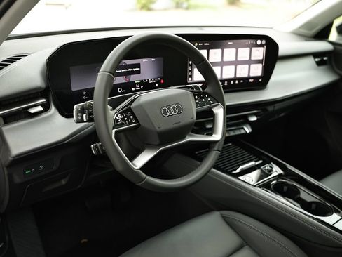 New 2026 Audi Q3 quattro 2.0T AWD/4WD image 19