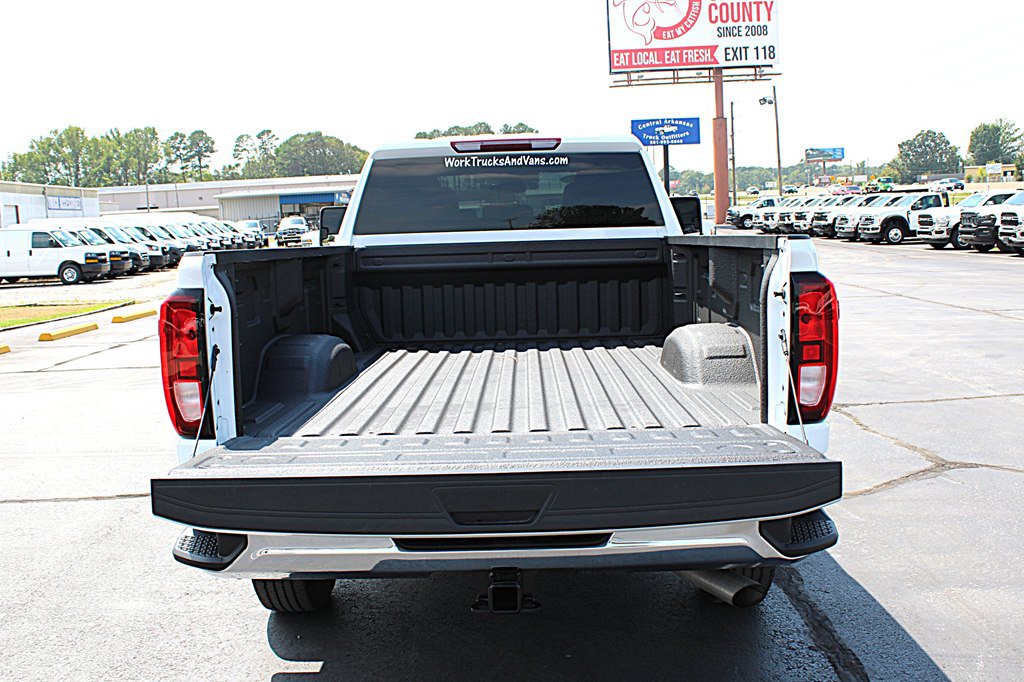 Used 2025 GMC Sierra 2500 Pro w/ Convenience Package RWD image 12