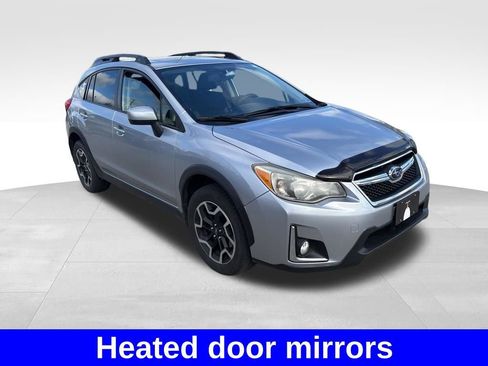 Used 2016 Subaru Crosstrek 2.0i Premium w/ Moonroof Package image 8