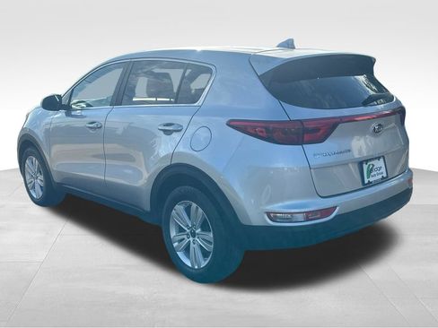 Used 2019 Kia Sportage LX FWD image 6